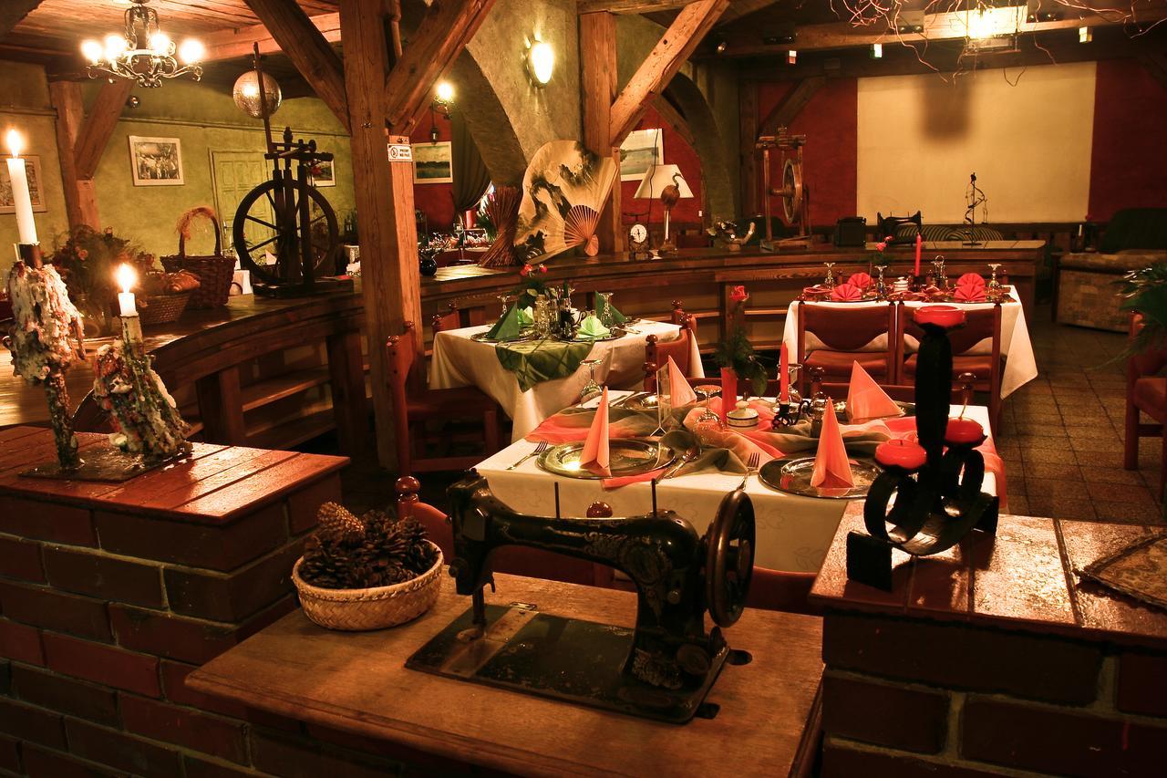Hotel Restauracja Pustelnik Wisla Mala Екстериор снимка