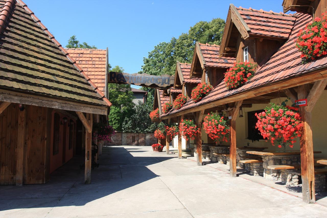 Hotel Restauracja Pustelnik Wisla Mala Екстериор снимка