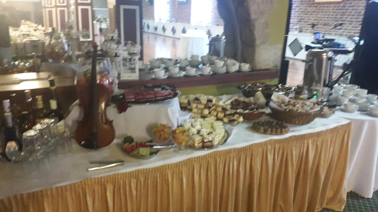 Hotel Restauracja Pustelnik Wisla Mala Екстериор снимка