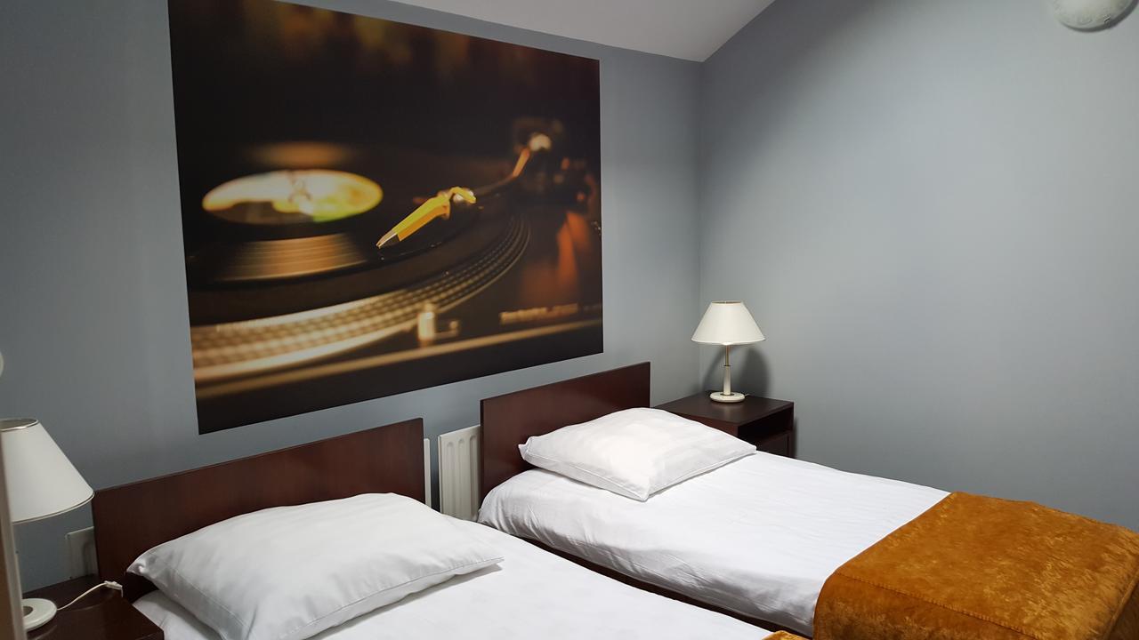 Hotel Restauracja Pustelnik Wisla Mala Екстериор снимка