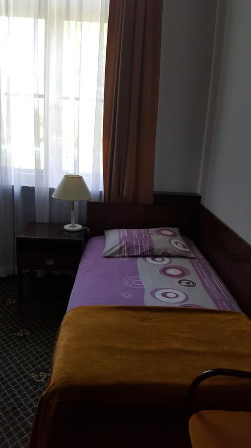 Hotel Restauracja Pustelnik Wisla Mala Екстериор снимка